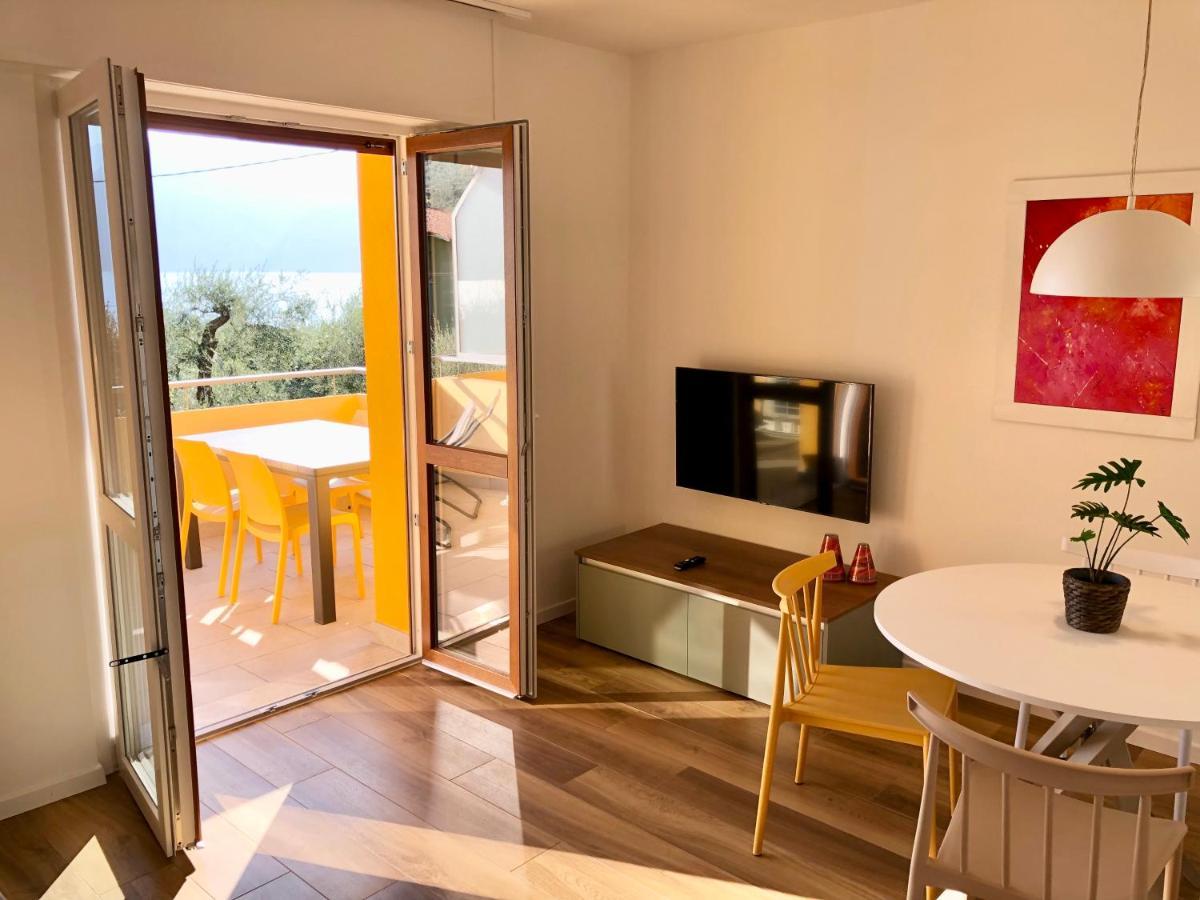 Lake View Sottodossi Apartment Malcesine Esterno foto