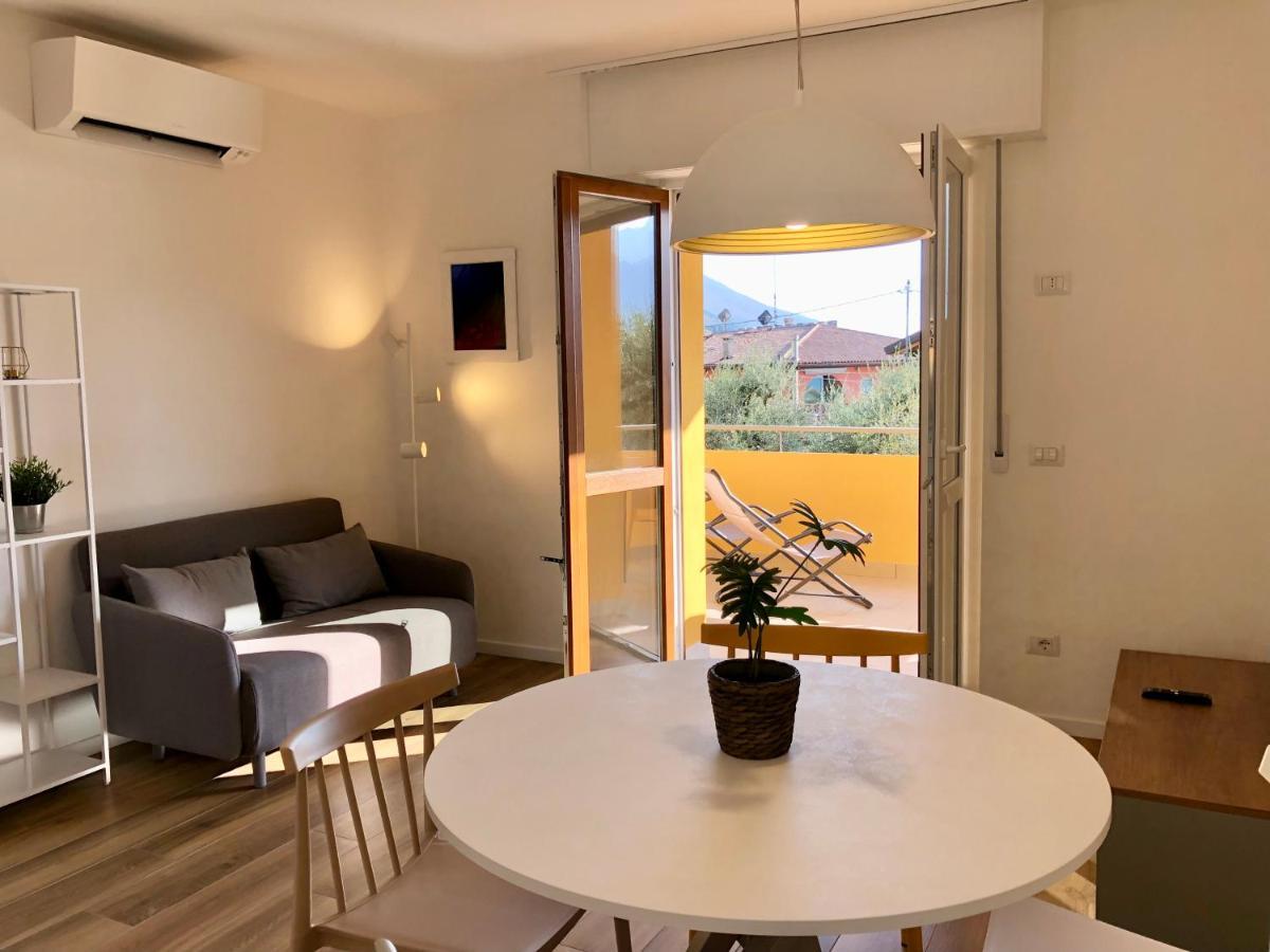 Lake View Sottodossi Apartment Malcesine Esterno foto