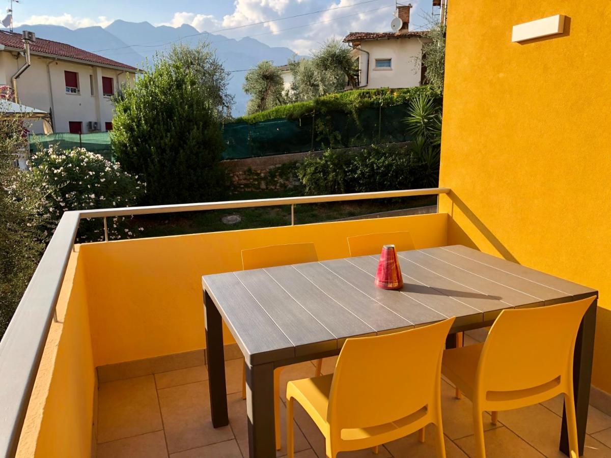 Lake View Sottodossi Apartment Malcesine Esterno foto